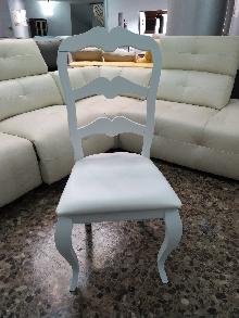 CONJUNTO MESA Y SILLAS COMEDOR